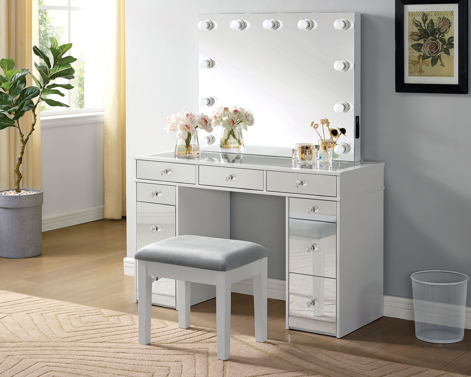Vanity set - Vanity table top with 5mm beveled clear tempered glass