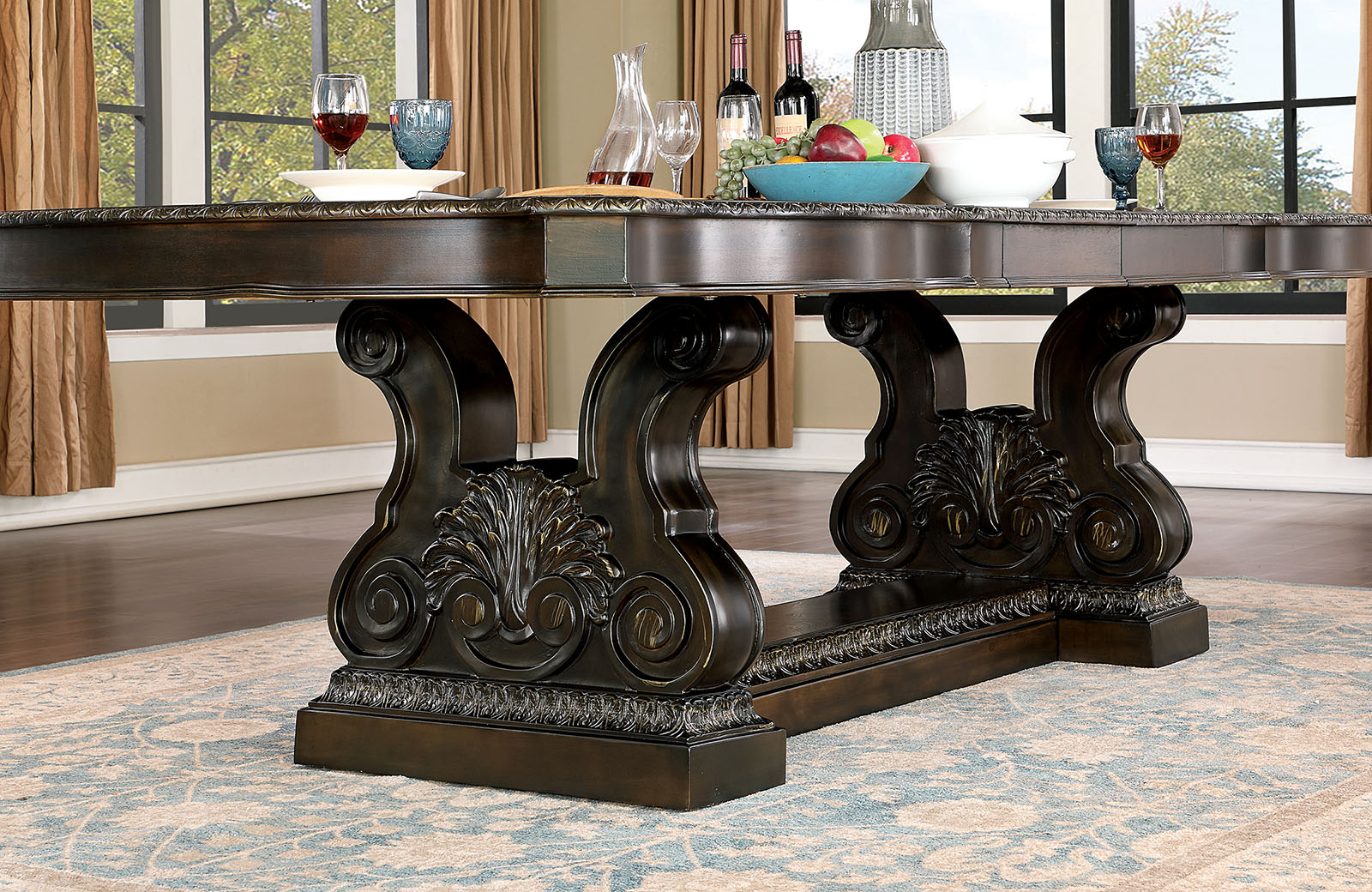 Dining table with 2*15"leaf - Pedestal