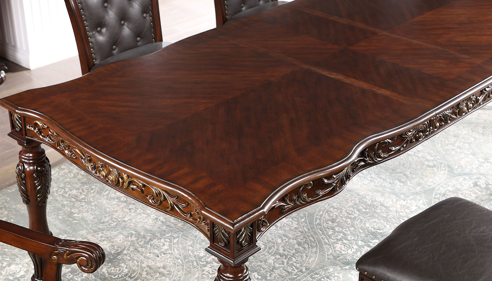 6 Pc. Dining Table Set