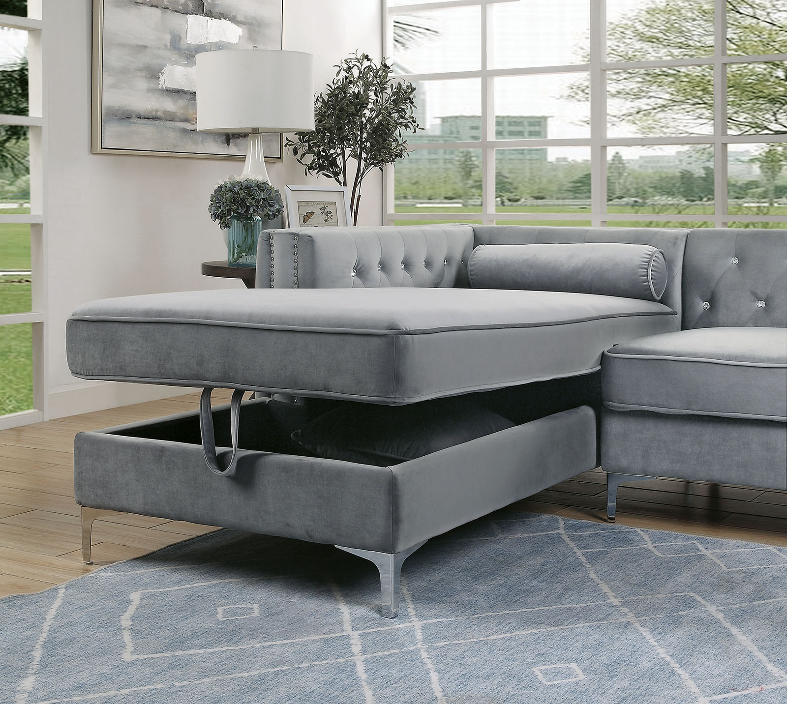 Left Storage Chaise w/ Pillow