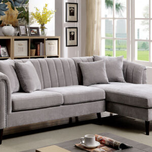 Right Chaise w/ Pillows