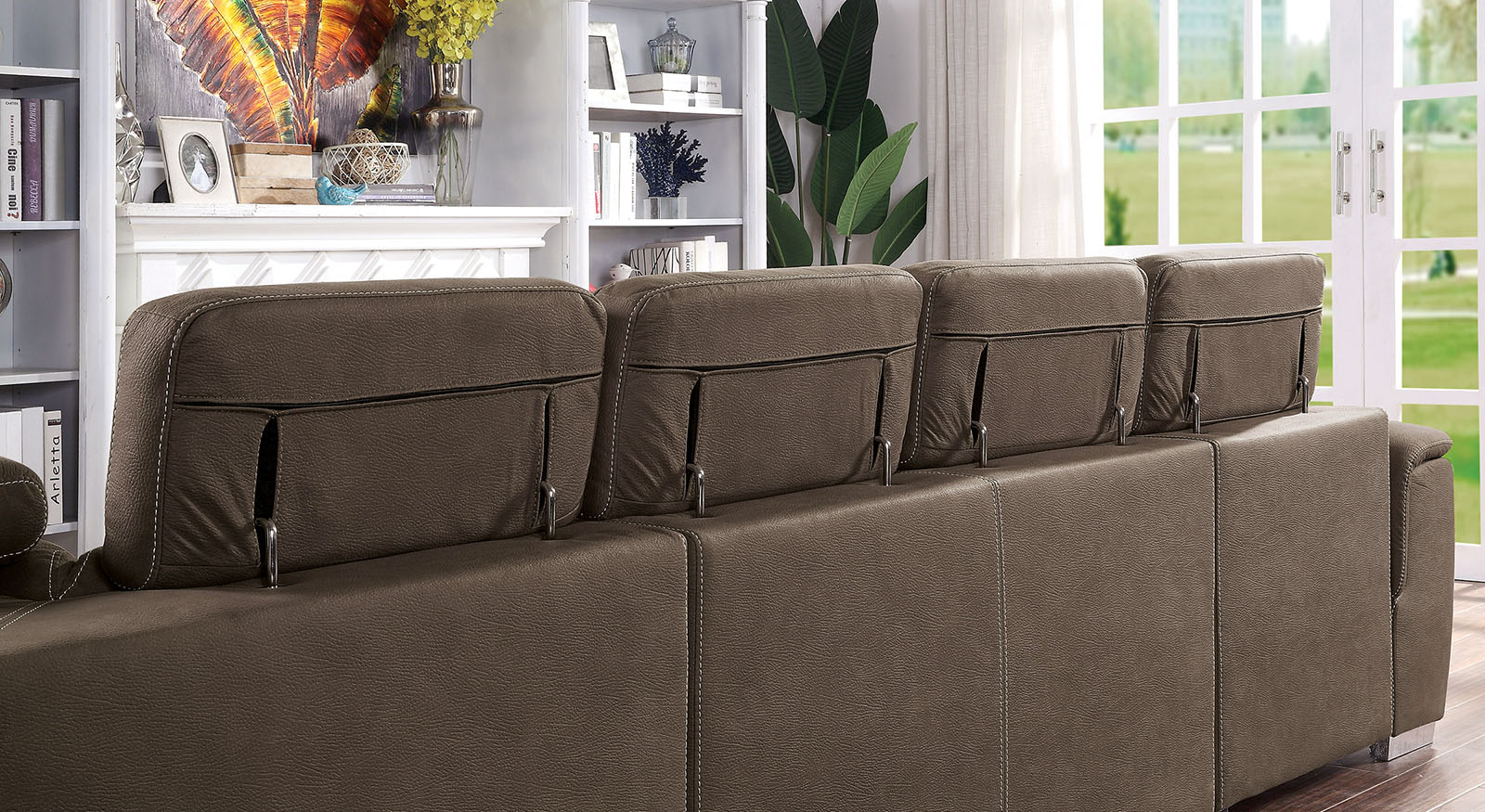 Armless Loveseat w/Pullout Sleeper