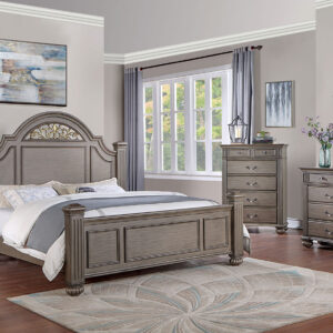4 Pc. Queen Bedroom Set w/ Chest