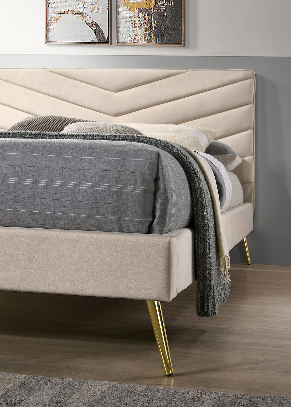 Upholstered Full Bed FB, Rails
