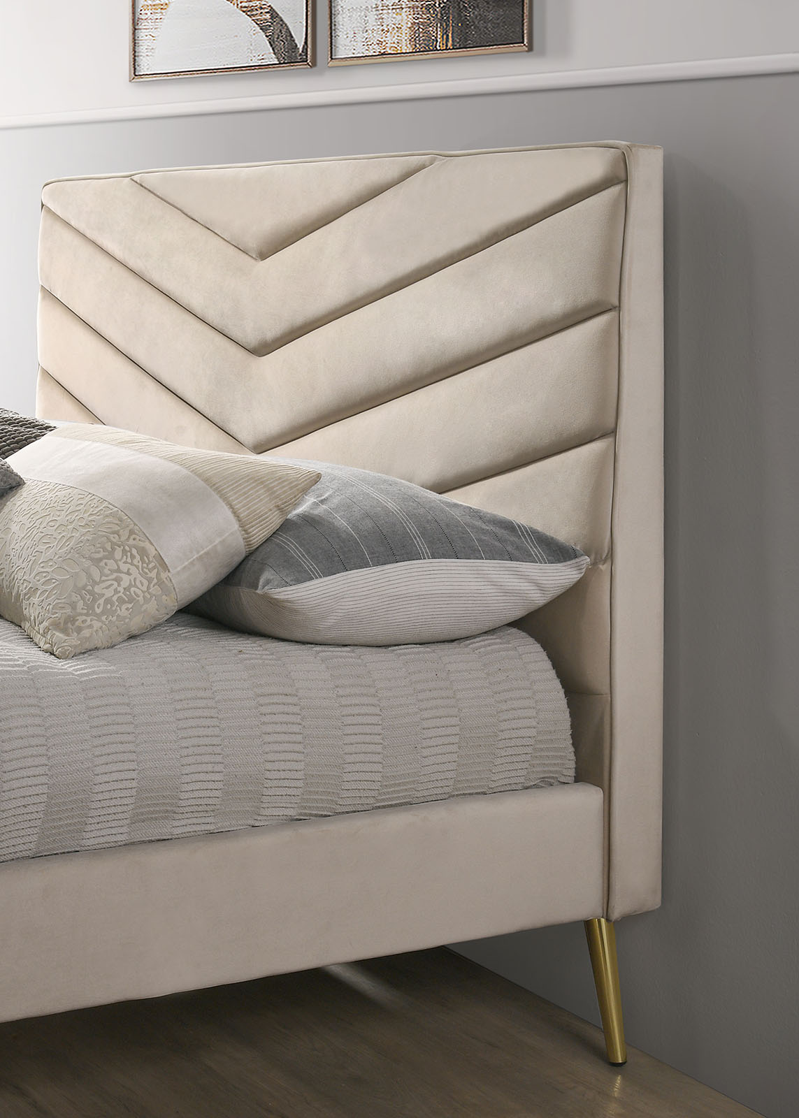 Upholstered Full Bed FB, Rails