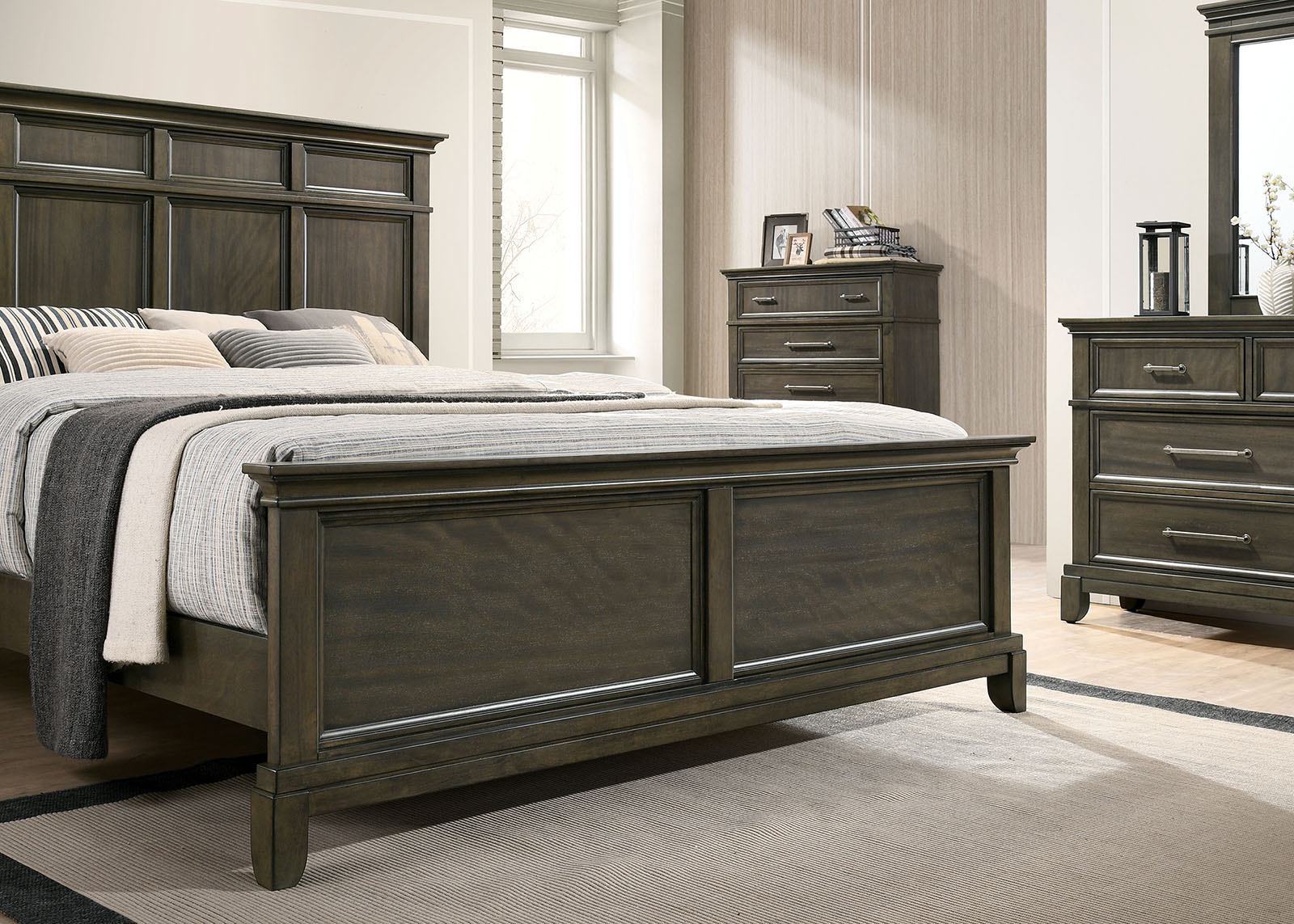 Queen Bed HB, FB, 4Pcs Slats