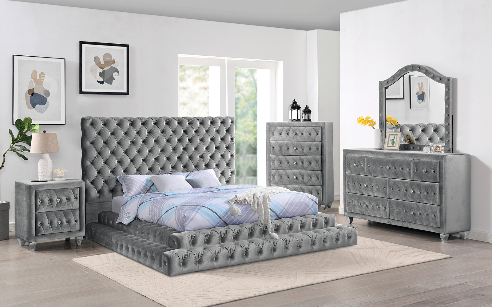 E.King Bed high FB, high Rails