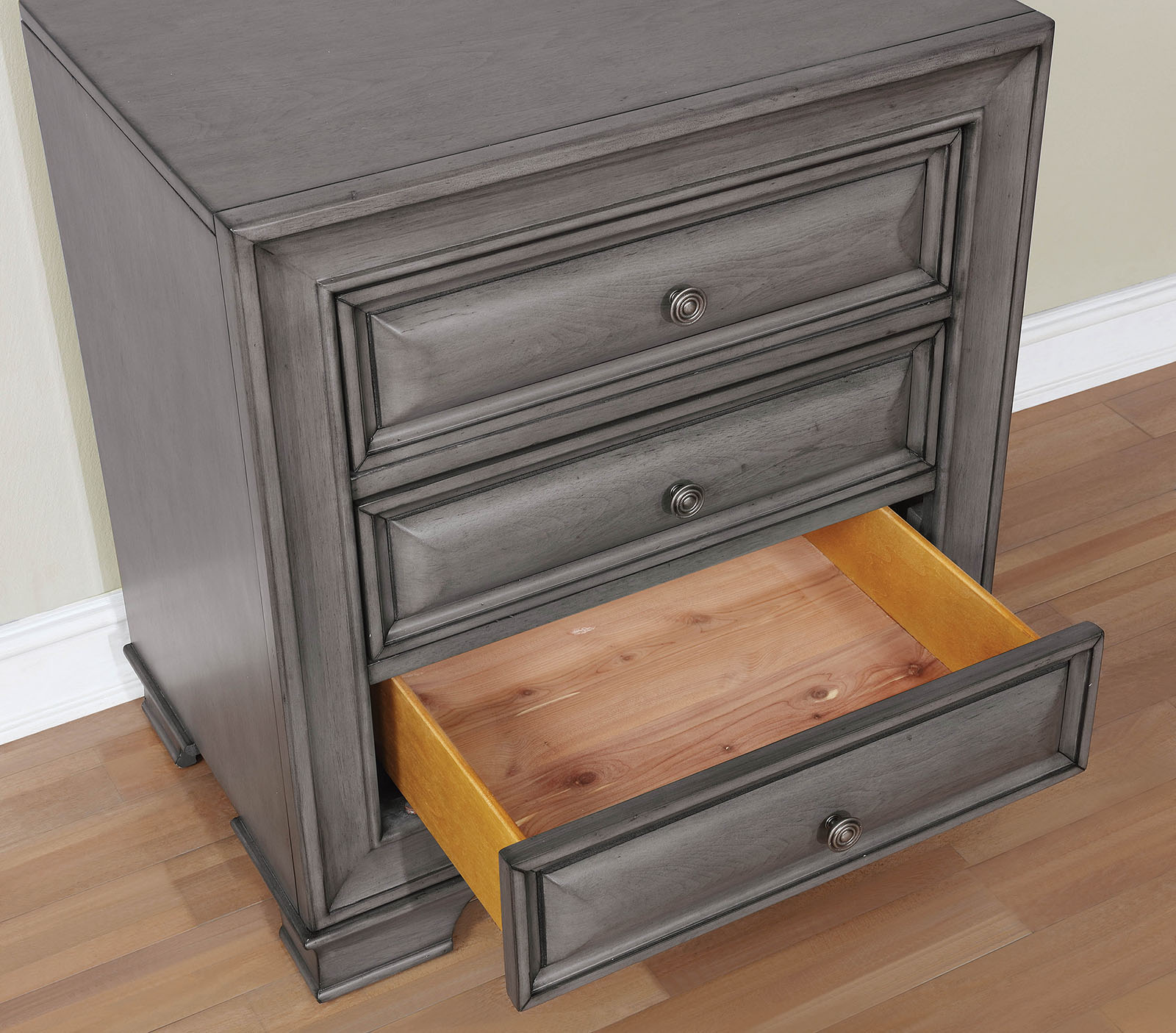 Queen Bed 2 Pc. Drawers For FB