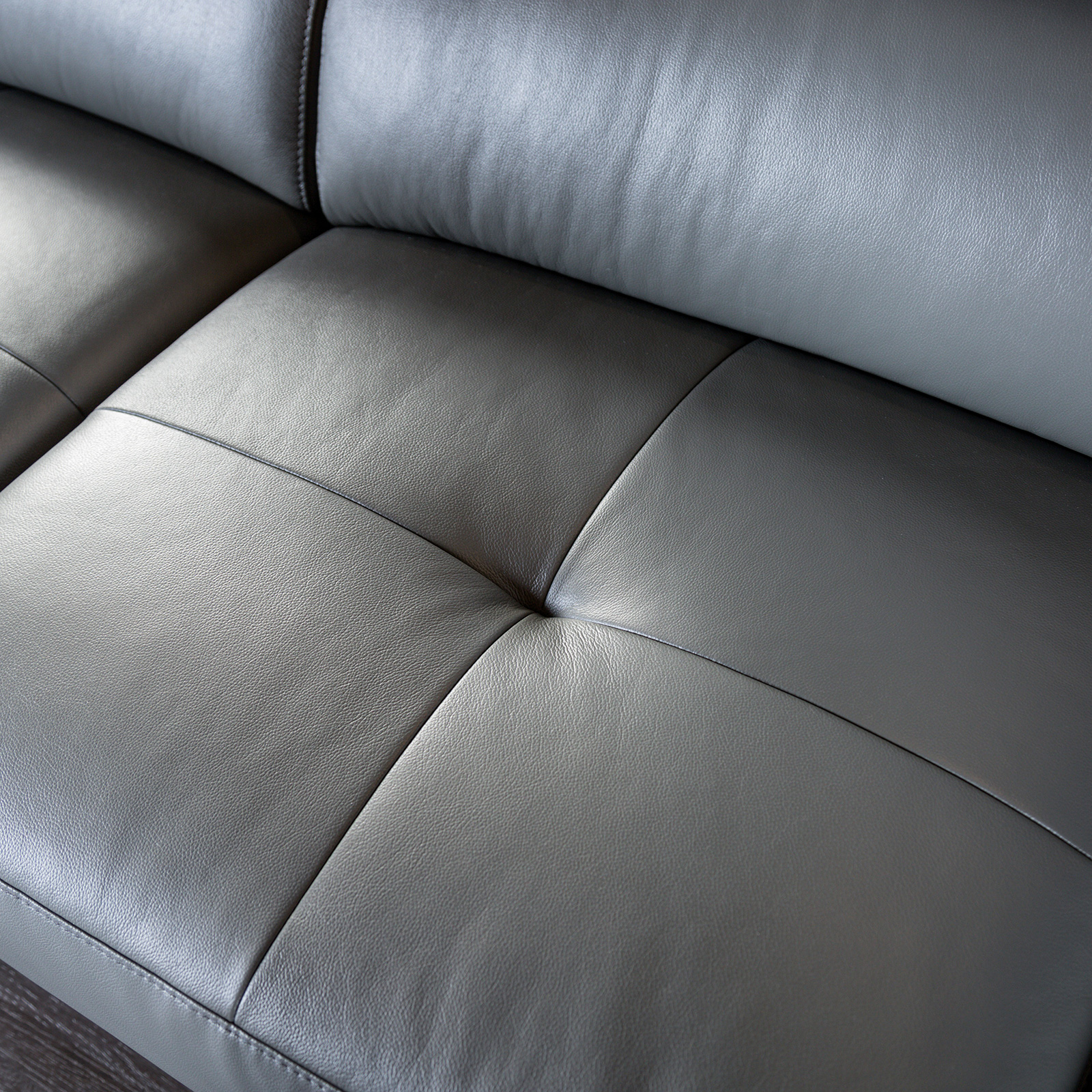 Laf 1 Arm Chaise, Dark Gray