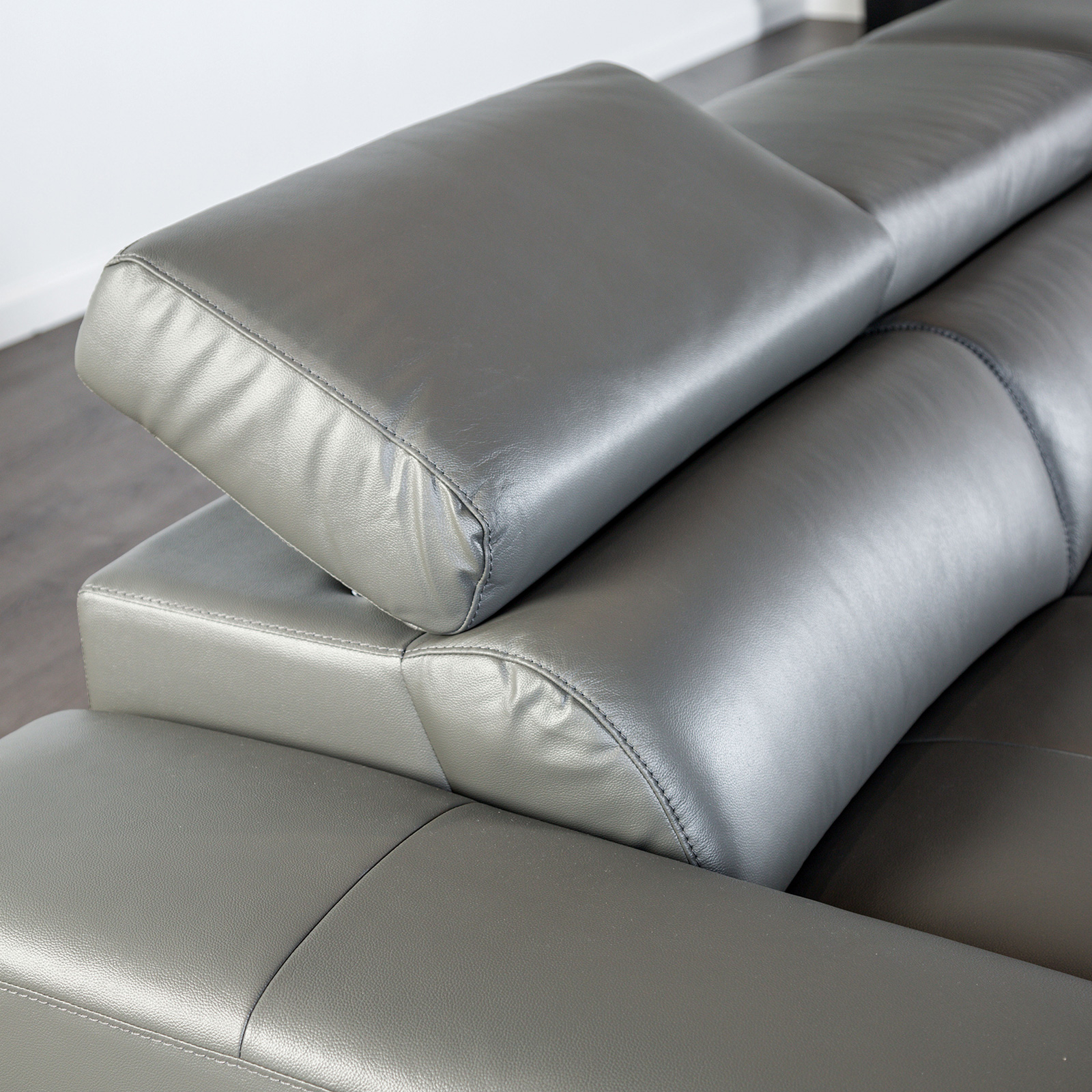 Raf 1 Arm Chaise, Dark Gray
