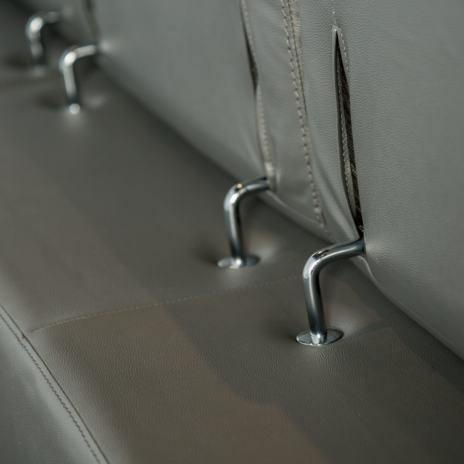 Raf 1 Arm Chaise, Dark Gray