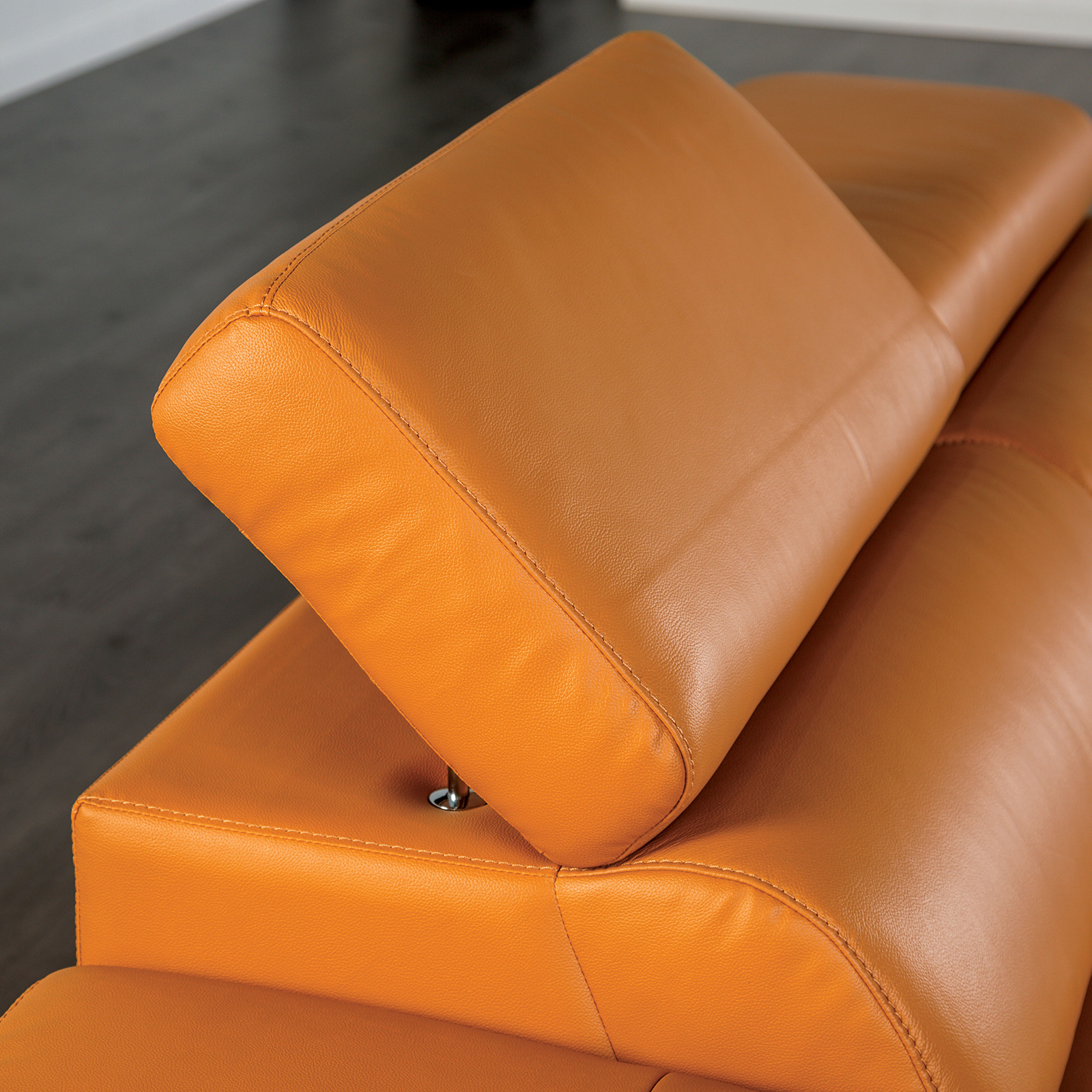 Raf 1 Arm Loveseat, Light Brown