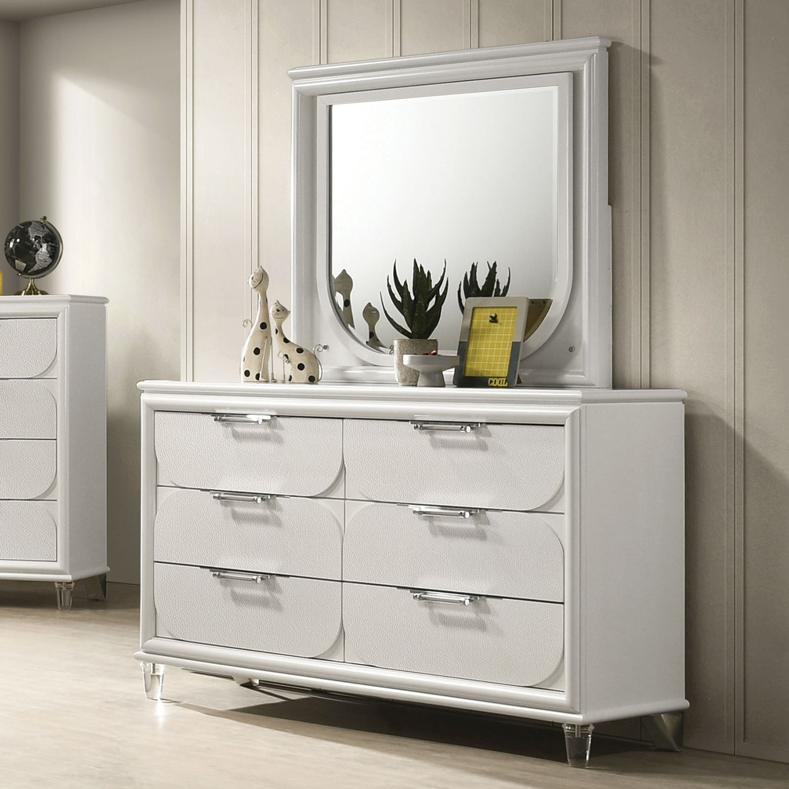 3 Pc. Full Bedroom Set, Pearl White