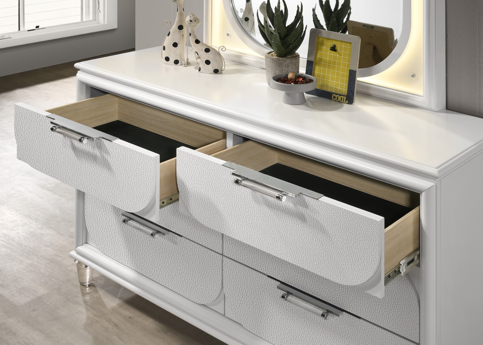 3 Pc. Full Bedroom Set, Pearl White