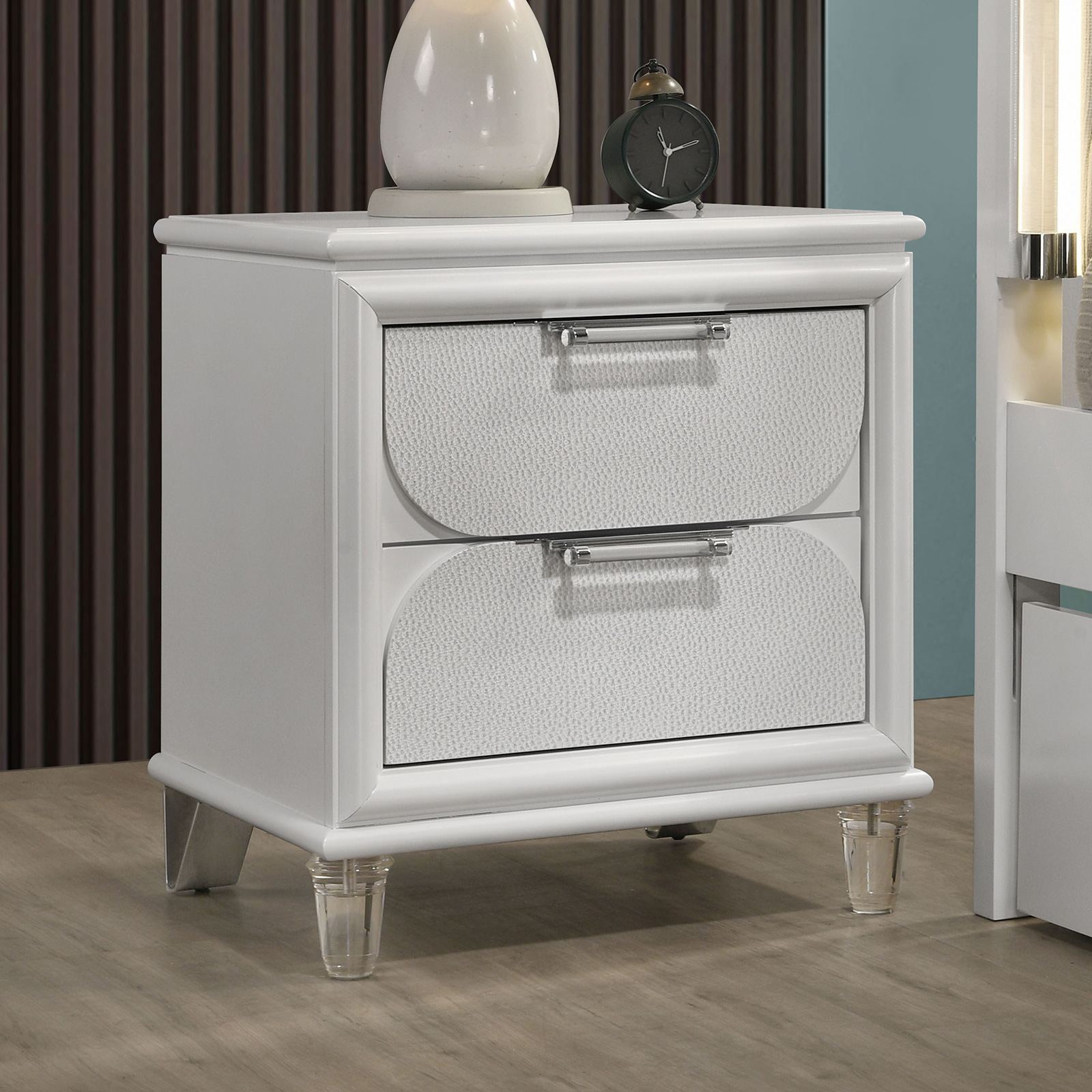 3 Pc. Full Bedroom Set, Pearl White