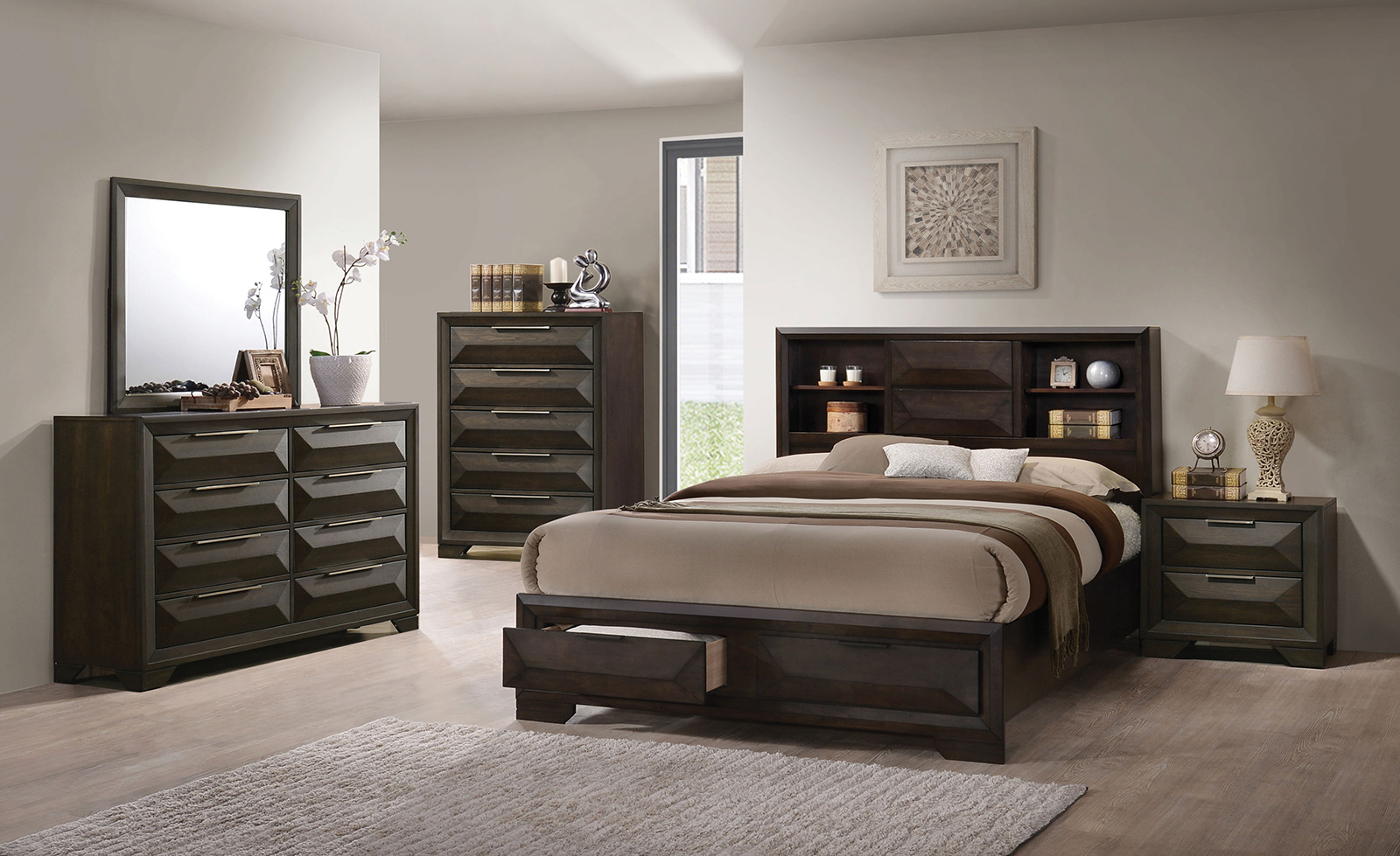 Queen Size Storage Hb, Fb, 13+2