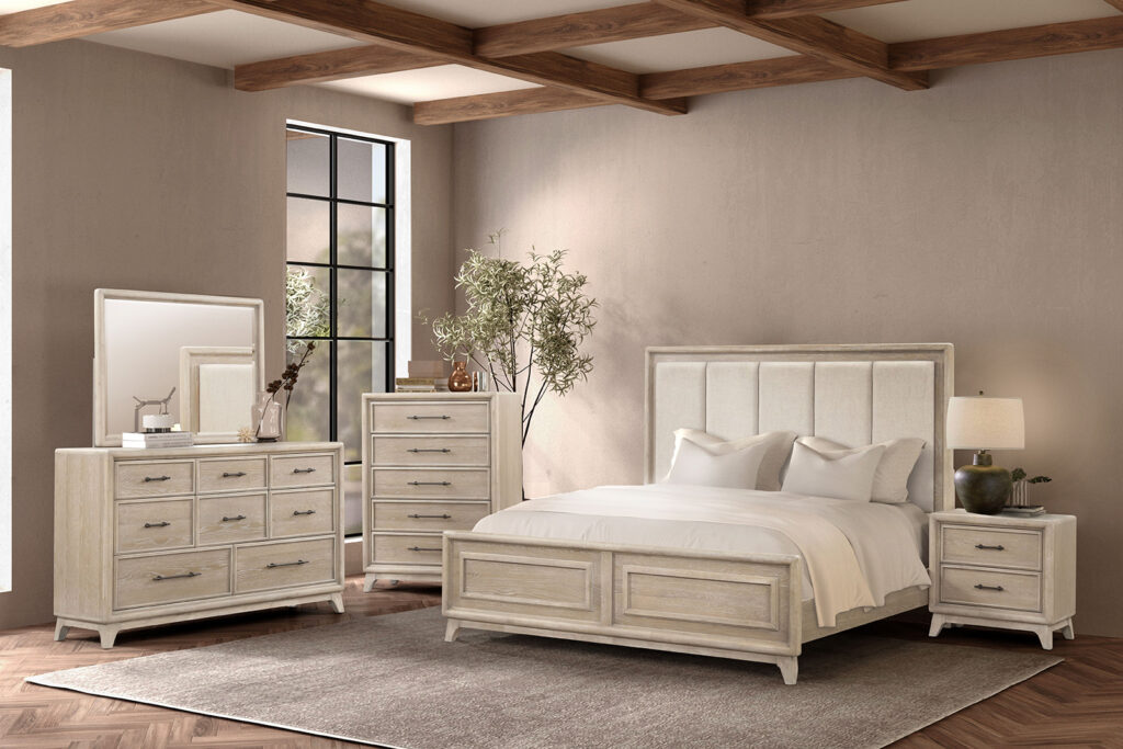 E.King Bed, Oak