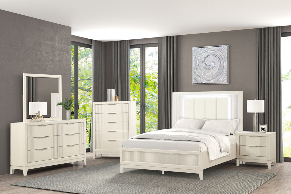Isadore E.King Bed, Antique White