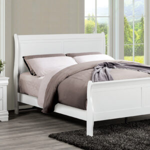4 Pc. Queen Bedroom Set w/ Chest