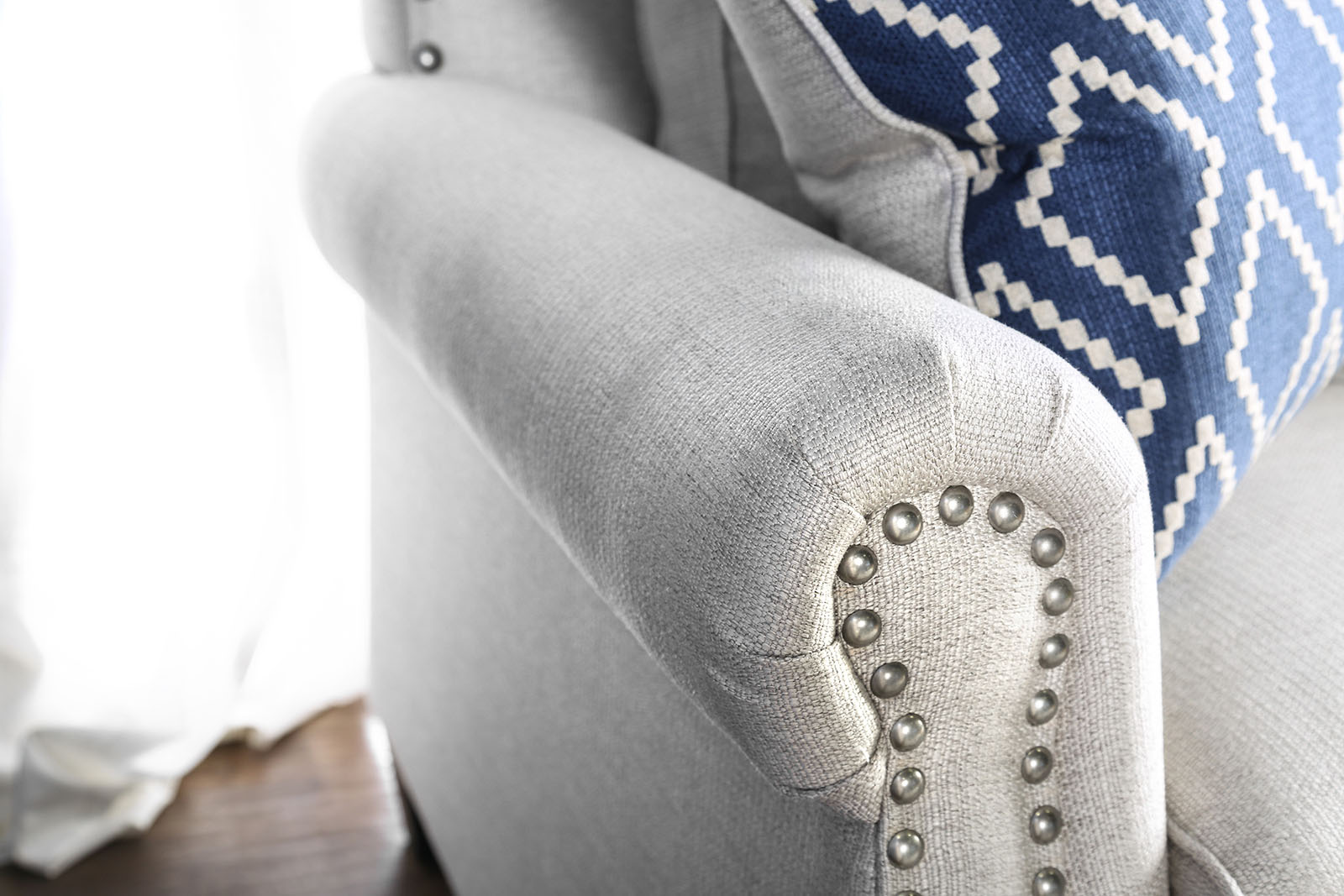 Giovanni Loveseat, Beige - Image 2