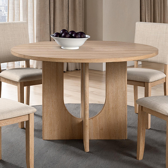 Round Dining Table, Natural